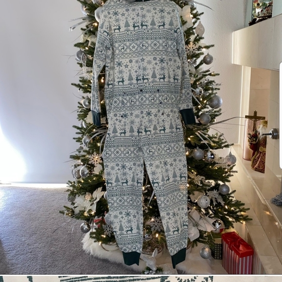 Men's Reindeer Good Tidings Union Suit Green/Cream - Hearth & Hand - Picture 6 of 7